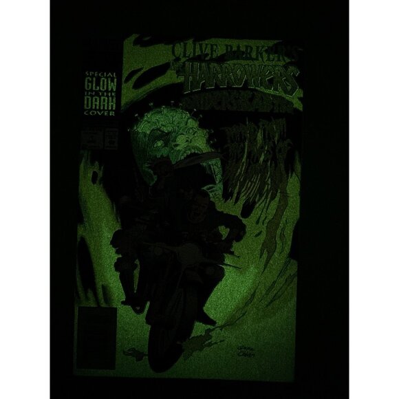 CLIVE BARKER'S HARROWERS #1 GLOW IN THE DARK COVER - Picture 3 of 3